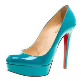 Christian Louboutin: Зелёные туфли 