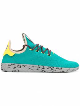 Adidas: Кроссовки  Pharrell Williams