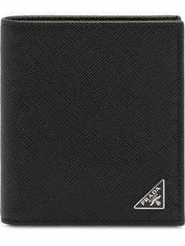Prada: Чёрный кошелёк 