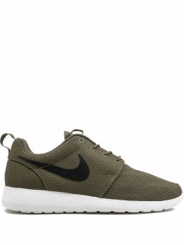 Nike: Зелёные кроссовки  Roshe Run