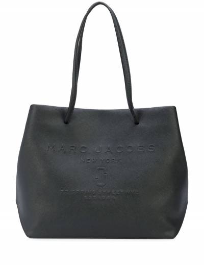 Marc jacobs logo 2025 east west tote