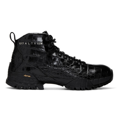 Alyx store hiking boots