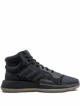 Adidas: Чёрные кроссовки  Marquee Boost