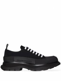 Alexander McQueen: Чёрные кроссовки  Tread Slick