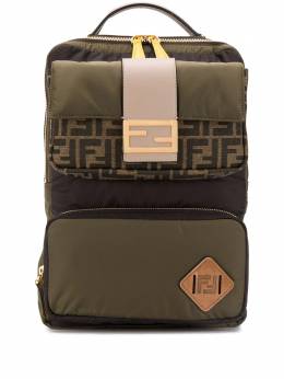 Fendi: Зелёный рюкзак  FF