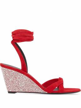 Giuseppe Zanotti: Красные сандалии 