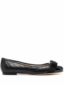 Salvatore Ferragamo: Чёрные балетки  Varina