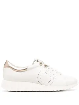 Salvatore Ferragamo: Белые кроссовки  Gancini