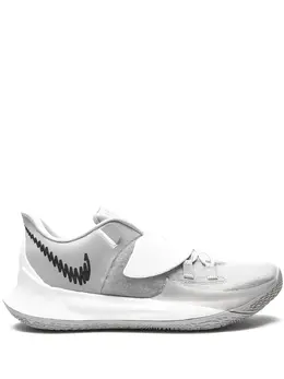 Nike: Двухцветные кроссовки  Kyrie Low 3 Team