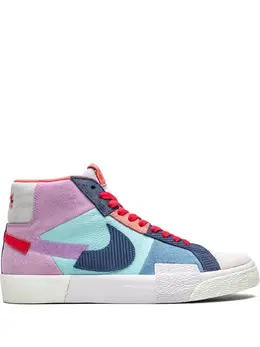 Nike: Многоцветные кроссовки  SB Zoom Blazer Mid
