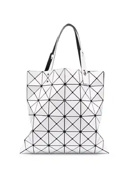 Bao Bao Issey Miyake: Белая сумка-шоппер 