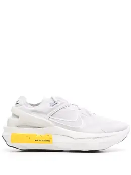 Nike: Белые кроссовки  Fontanka Edge