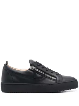 Giuseppe Zanotti: Чёрные кроссовки  Frankie