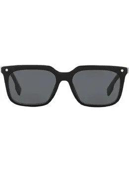 Burberry Eyewear: Очки 