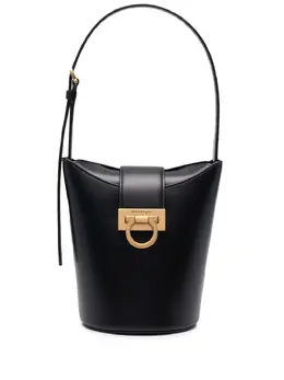 Salvatore Ferragamo: Чёрная сумка  Trifolio