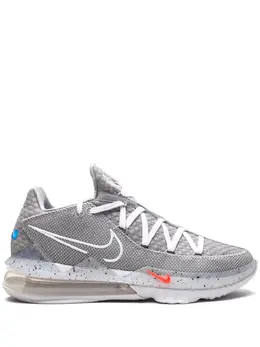 Nike: Белые кроссовки Lebron 17 Low