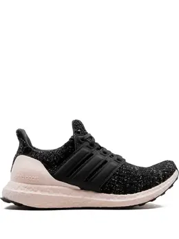 adidas: Чёрные кроссовки  UltraBoost