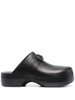 Salvatore Ferragamo: Чёрные сабо  Gancini