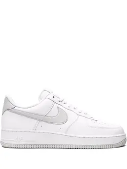 Nike: Белые кроссовки  Air Force 1