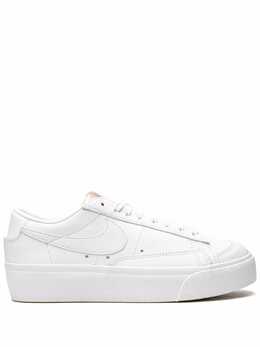 Nike: Белые кроссовки  Blazer Low