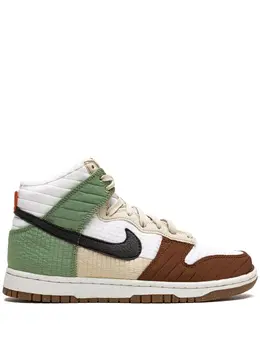 Nike: Белые кроссовки  Dunk High