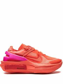 Nike: Красные кроссовки  Fontanka Edge