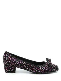 Salvatore Ferragamo: Чёрные туфли  Vara