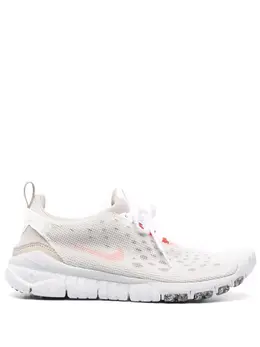 Nike: Белые кроссовки  Free Run Trail