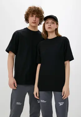 Reebok Classic: Чёрная футболка 