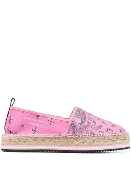 Kenzo: Розовые мокасины 
