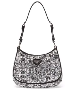 Prada: Чёрная сумка 