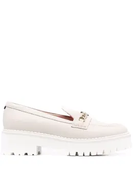 Tommy Hilfiger: Белые лоферы 