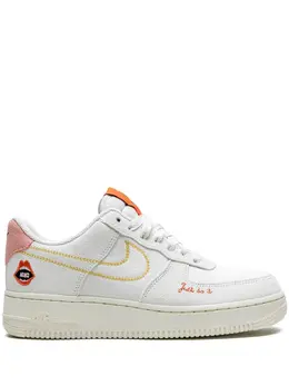 Nike: Белые кроссовки  Air Force 1