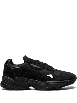 adidas: Чёрные кроссовки  Falcon
