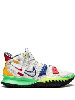 Nike: Многоцветные кроссовки  Kyrie 7