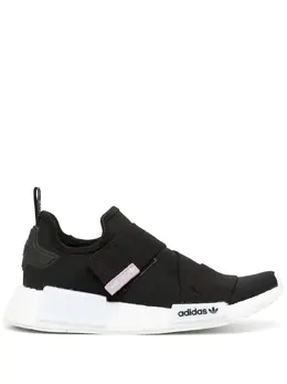 adidas: Чёрные кроссовки 
