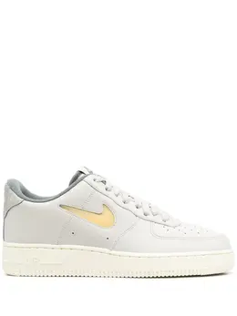 Nike: Светлые кроссовки  Air Force 1