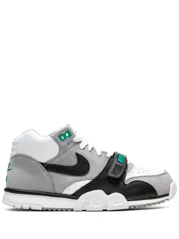 Nike: Кроссовки  Air