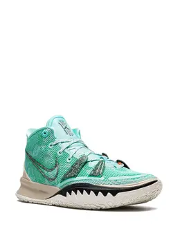 Nike: Голубые кроссовки  Kyrie 7