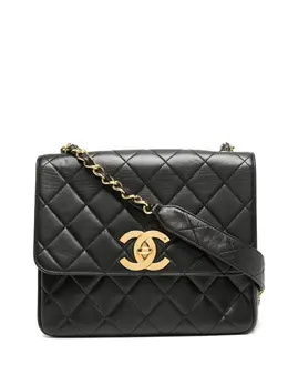 Chanel Pre-Owned: Чёрная сумка 