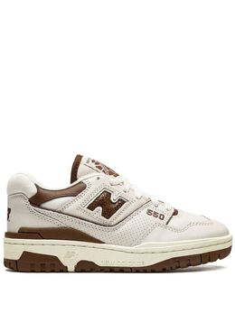 New Balance: Белые кроссовки  550