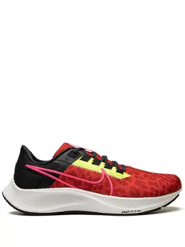 Nike: Красные кроссовки  Air Zoom