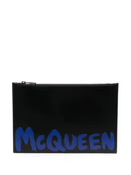 Alexander McQueen: Клатч  Graffiti с принтом