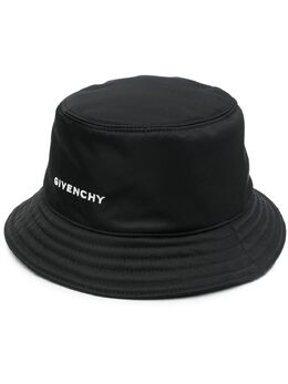 Givenchy: Панама 