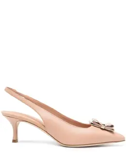 Salvatore Ferragamo: Бежевые туфли 