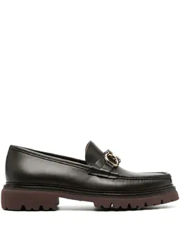 Salvatore Ferragamo: Зелёные туфли  Gancini