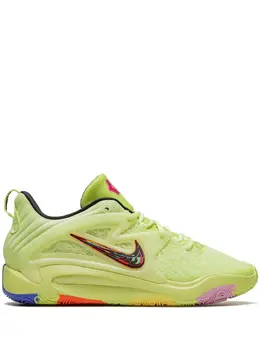 Nike: Светлые кроссовки 