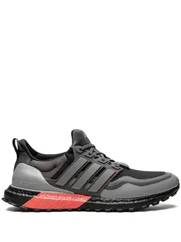 adidas: Чёрные кроссовки  UltraBoost All Terrain