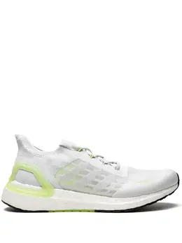 adidas: Белые кроссовки  UltraBoost
