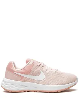 Nike: Светлые кроссовки 
